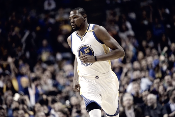 NBA - Durant trascina Golden State, Oklahoma al tappeto nella ripresa