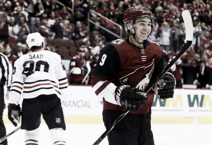 Arizona Coyotes thrash Chicago Blackhawks