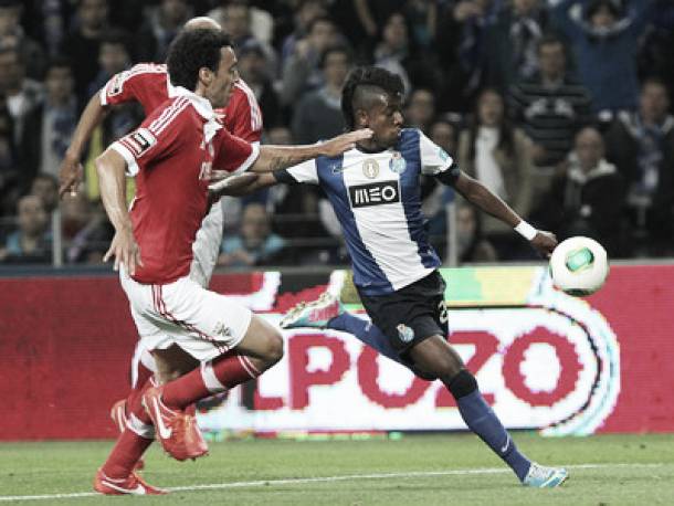 Oporto y Benfica lucharán mano a mano un año más