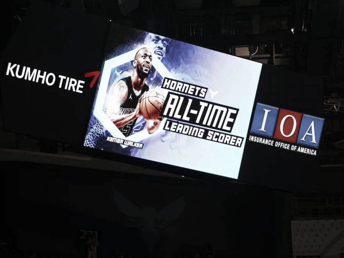 Momentazo NBA: Kemba Walker supera a Dell Curry como máximo anotador de los Hornets