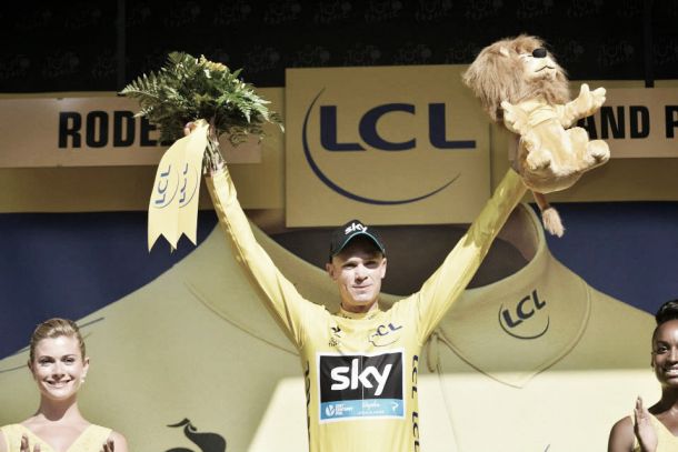 Tour de France, Froome esplode: "Gli spettatori mi urlano di tutto, giornalisti poco professionali"