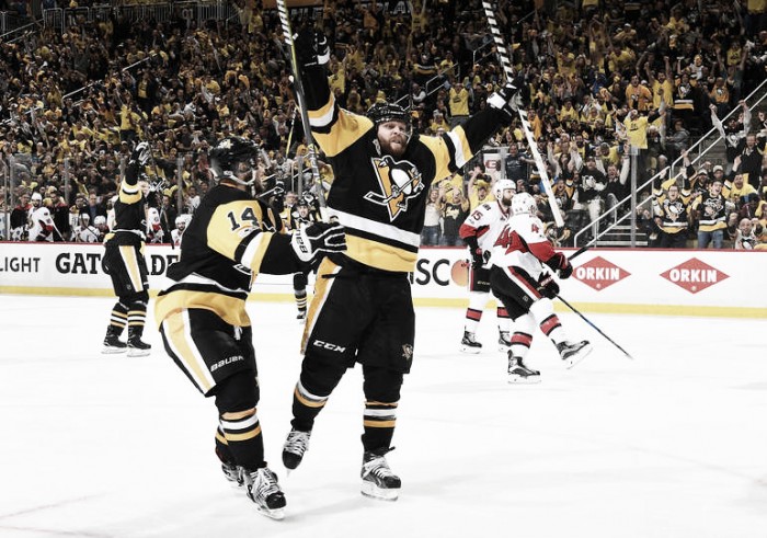 Los Penguins empatan la serie en la final de la Conferencia Este