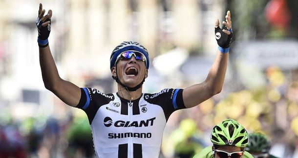 Tour de France Stage 1: Kittel wins as Cav crashes