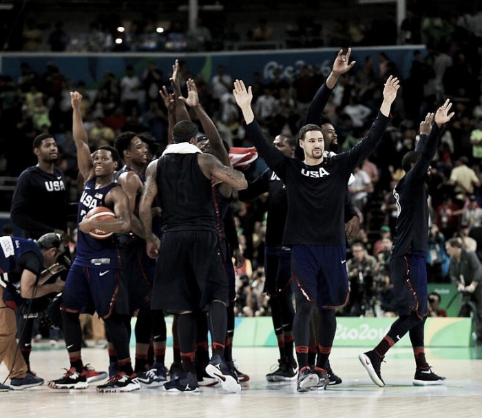 Estados Unidos vence Sérvia e conquista terceiro ouro seguido no basquete masculino