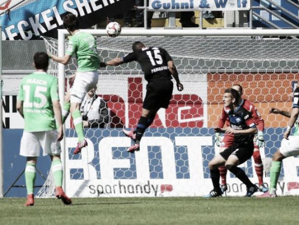 SC Paderborn 1-3 Vfl Wolfsburg: Dost brace seals vital away win