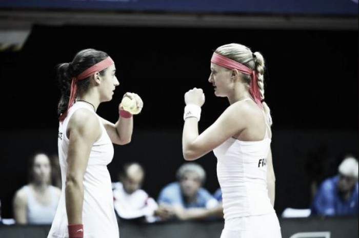 Fed Cup 2016: Czech Republic and France advance to final
