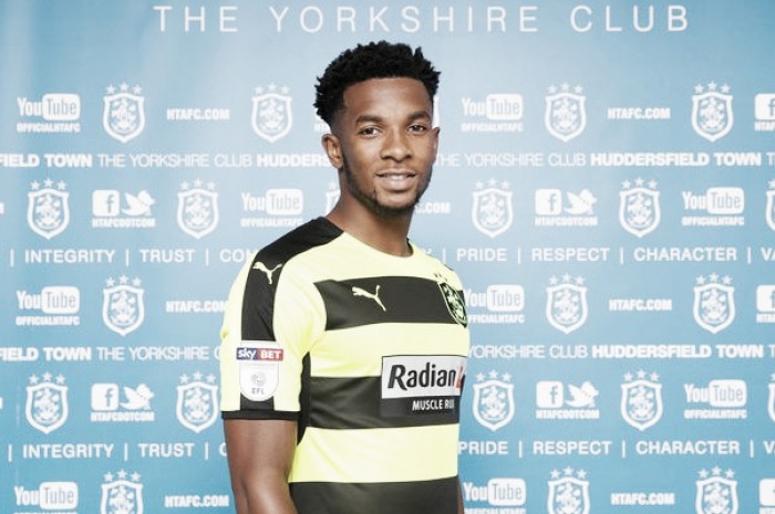 Kasey Palmer completes season-long loan switch to Huddersfield Town