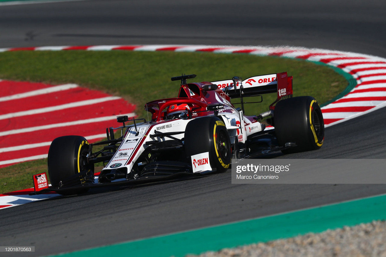 Kubica sets fastest time in first day of second test