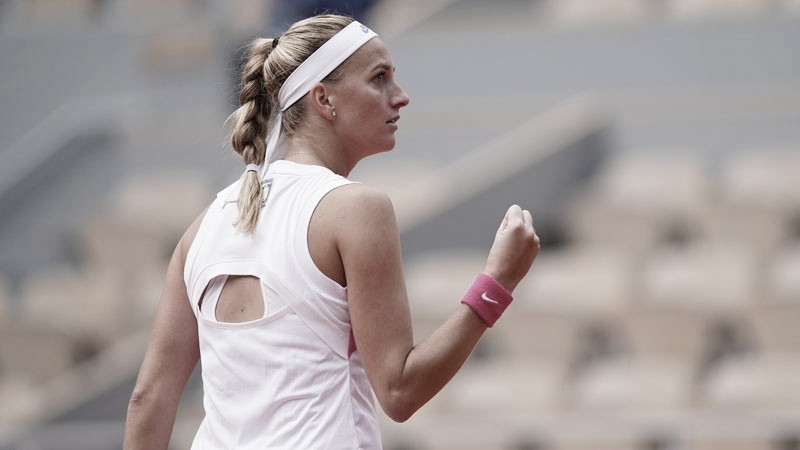 Kvitova supera Siegemund e vai à semifinal de Roland Garros