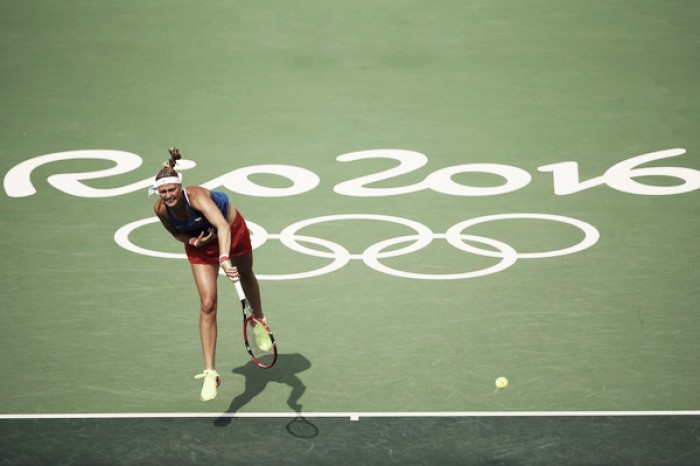 Kvitova empequeñece a Wozniacki