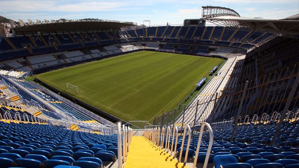 El Málaga bajará el precio de los abonos para la temporada que viene