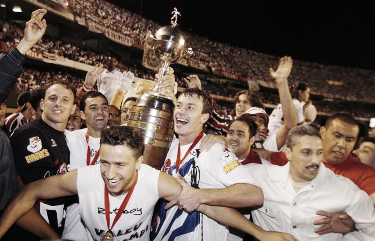 Recordar é viver: Em 2005, São Paulo goleava Atlético-PR para conquistar Libertadores
