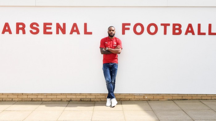 Arsenal, Lacazette: "Ho sempre sognato giocare con questa maglia"