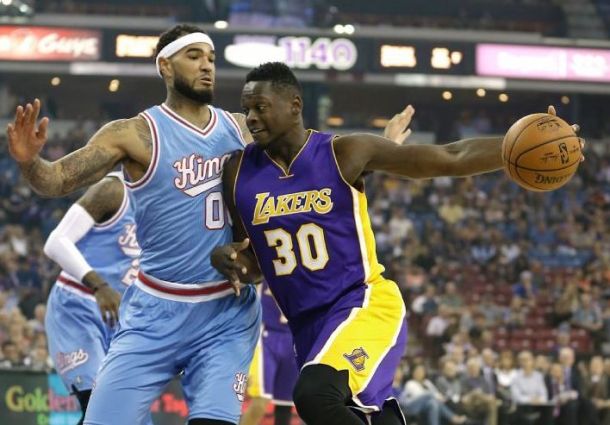 Sacramento Kings Dominate The Paint En Route To Blowout Victory Over Los Angeles Lakers