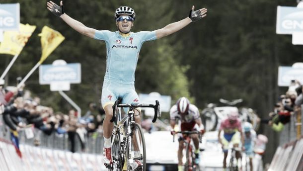 Giro d'Italia: Landa storms to victory