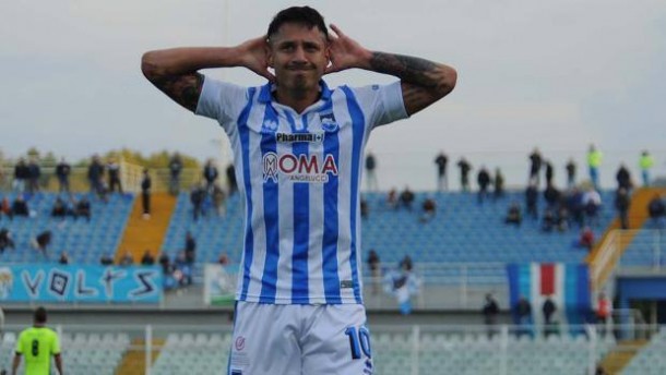 Pescara da batticuore, 3-2 all'Avellino