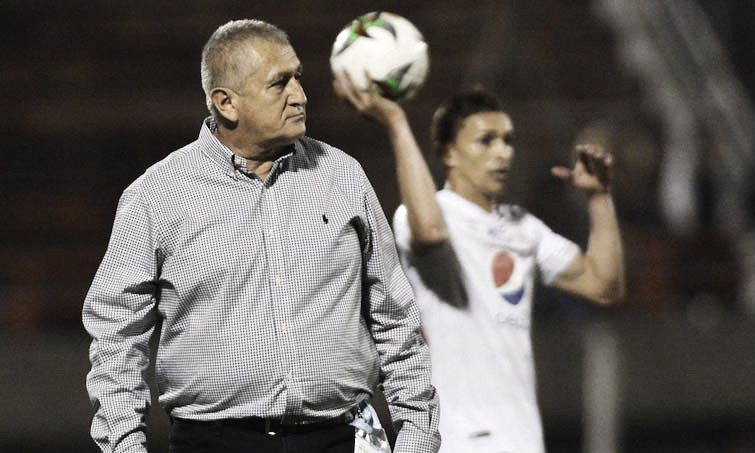 Eduardo Lara: "Indudablemente los chicos han hecho un gran partido" Eduardo Lara: "Indudablemente los chicos han hecho un gran partido"