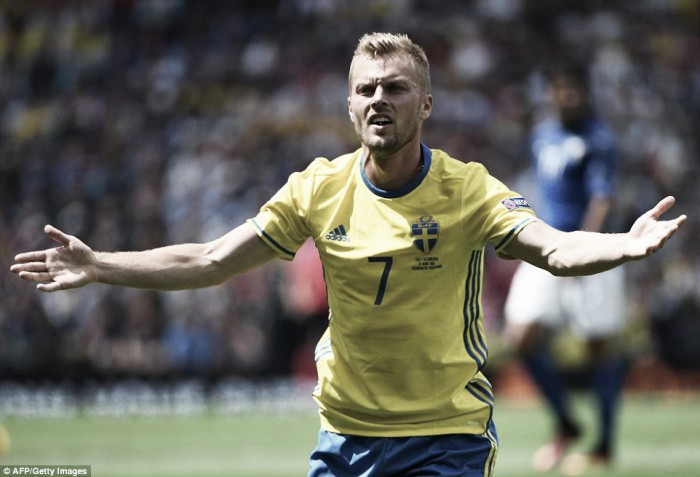 Seb Larsson to decide future after Euro 2016