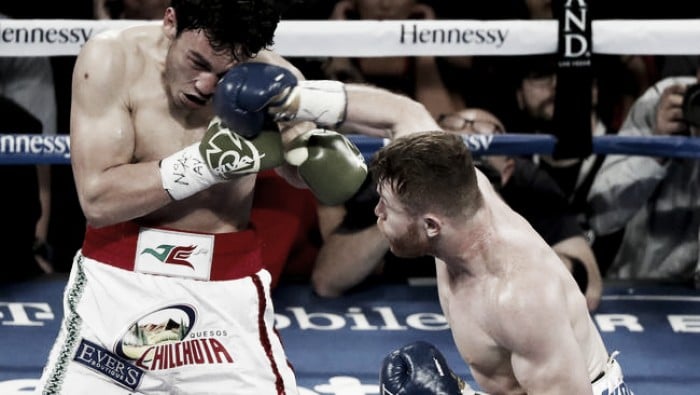 Canelo Alvarez vs. Julio Cesar Chavez Jr.: Canelo cruises towards victory; announces fight with Gennady Golovkin