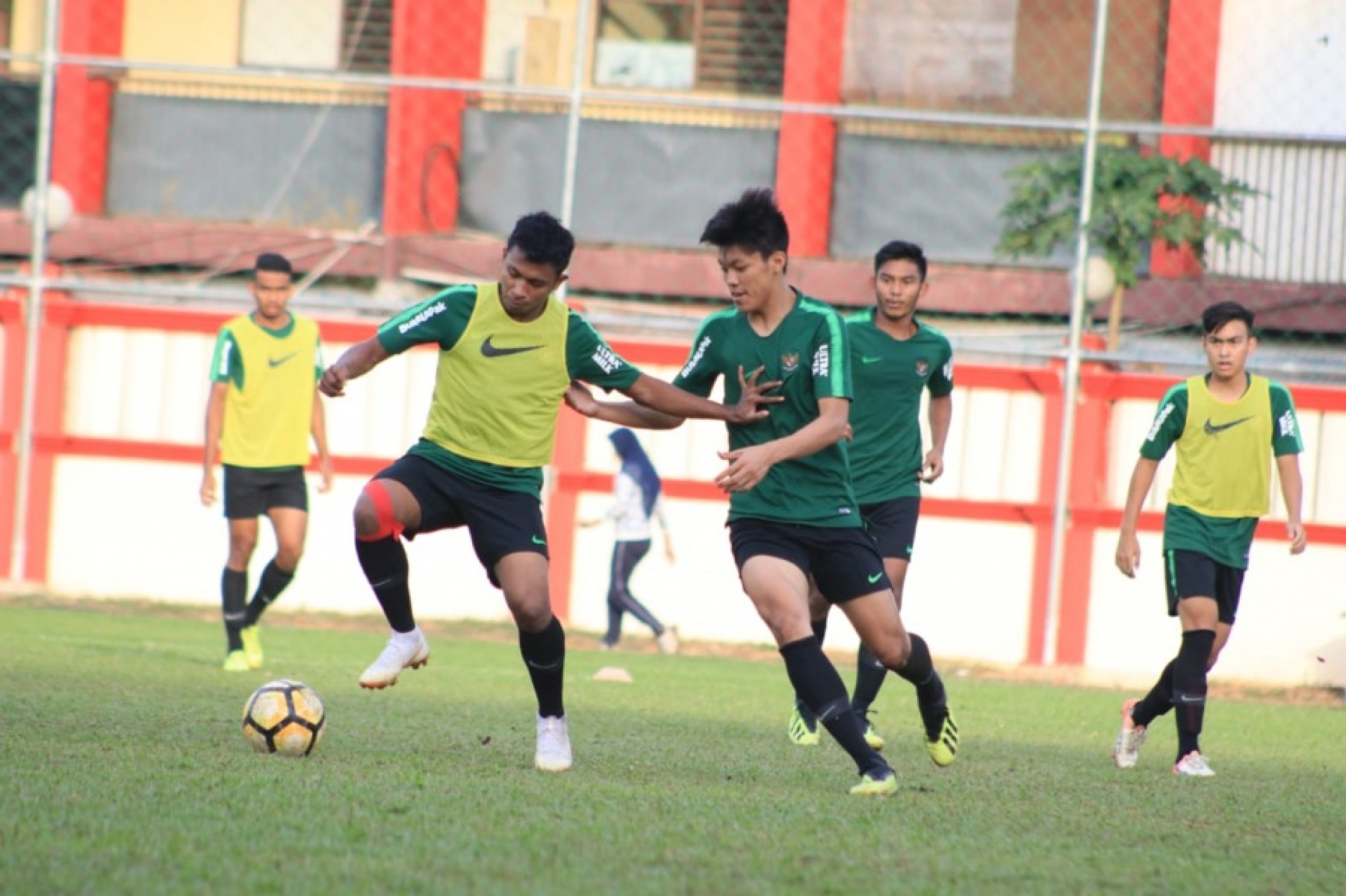 Hadapi Turnamen Segitiga, Timnas U-19 Latihan di Lapangan ABC Senayan