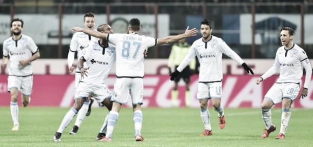 Inter 1-2 Lazio: Serie A title race blown wide open as Antonio Candreva steals the show