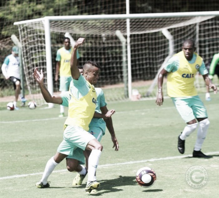 Em reabilitação, Goiás recebe o Goianésia no estádio da Serrinha