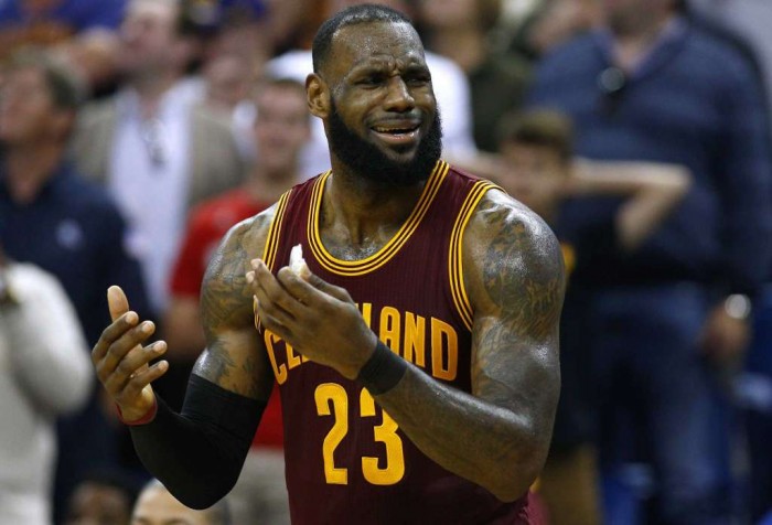 Cleveland Cavaliers, LeBron James perde le staffe: "Fino ad ora male, non siamo forti come lo scorso anno"