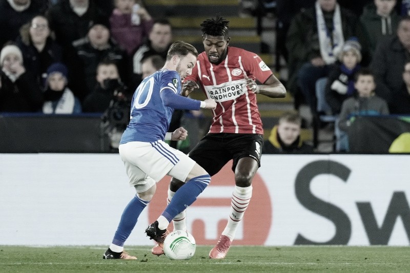 Tudo igual: Leicester toma iniciativa, mas fica no empate com PSV pela Conference League