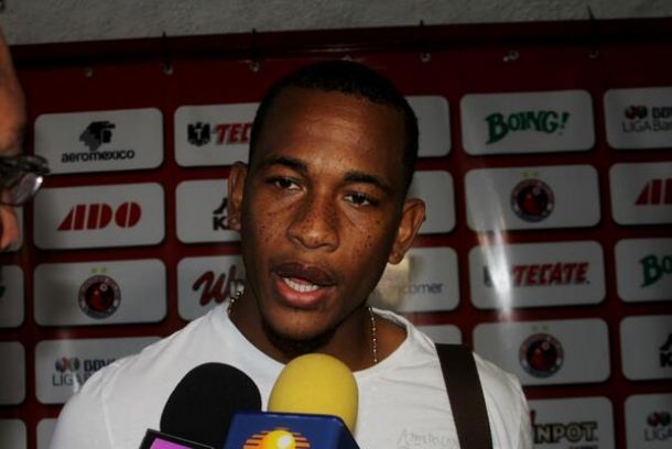 Leiton Jiménez: "Acabo contrato con Veracruz, tengo que regresar a Querétaro"