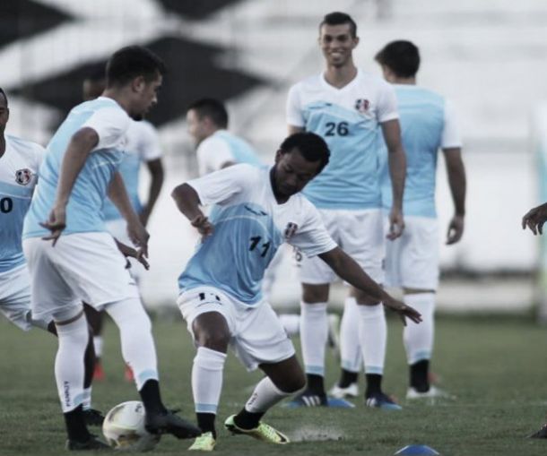 Anderson Aquino treina e Marcelo Martelotte define time para jogo contra o Sampaio Corrêa