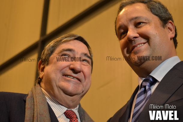 Lendoiro, las elecciones y Tino Fernández , en fotos Lendoiro, las elecciones y Tino Fernández , en fotos