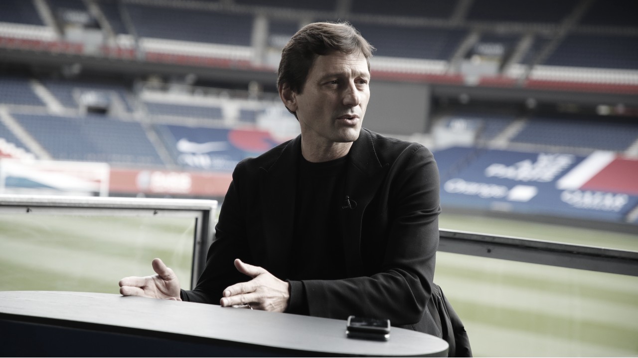 Leonardo explica mudança de técnico no PSG e fala sobre possível contratação de Messi