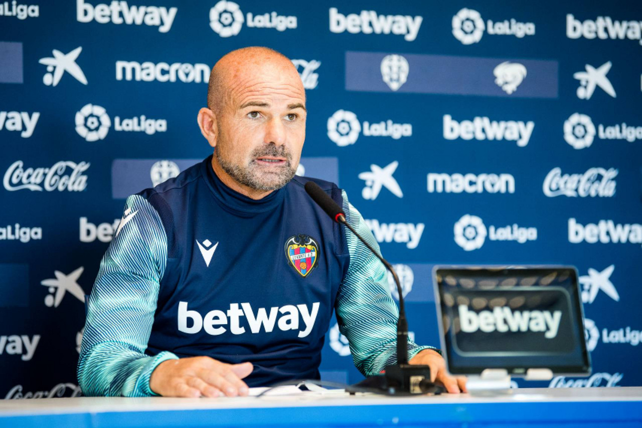 Paco López: "Ser un equipo nos ha hecho ganar" Paco López: "Ser un equipo nos ha hecho ganar"