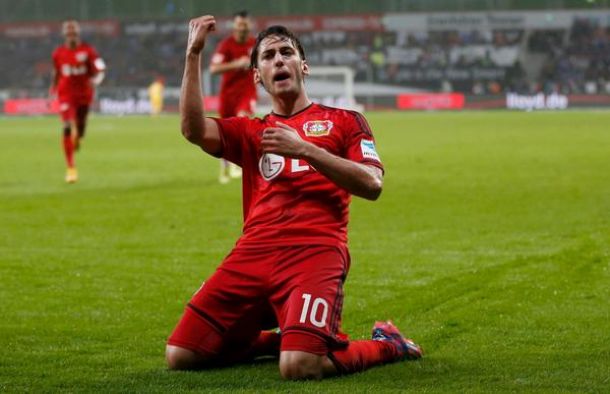 Bayern Leverkusen 1-0 Schalke: 10-man Leverkusen triumph at home