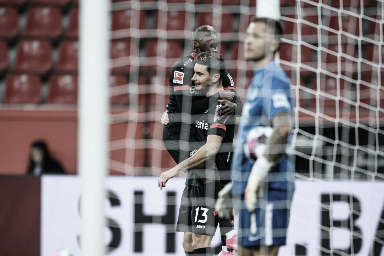 Bayer Leverkusen vence Augsburg e mantém invencibilidade na Bundesliga Bayer Leverkusen vence Augsburg e mantém invencibilidade na Bundesliga