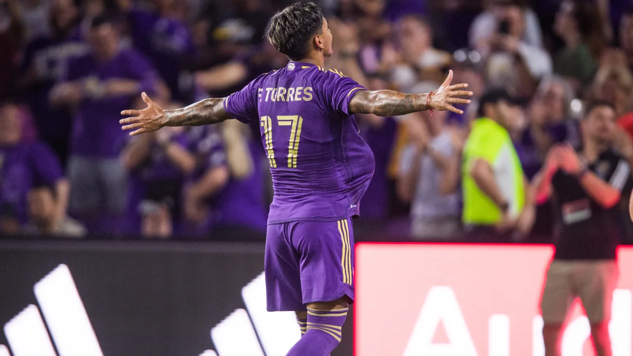 Orlando City SC 1-0 New York Red Bulls: Torres penalty keeps Lions unbeaten on opening day