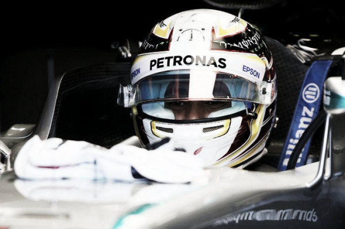 Lewis Hamilton: "Mañana podremos hacer muchas vueltas y ofrecer algo a los aficionados"