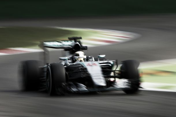 Mercedes alicata el rojo de Monza