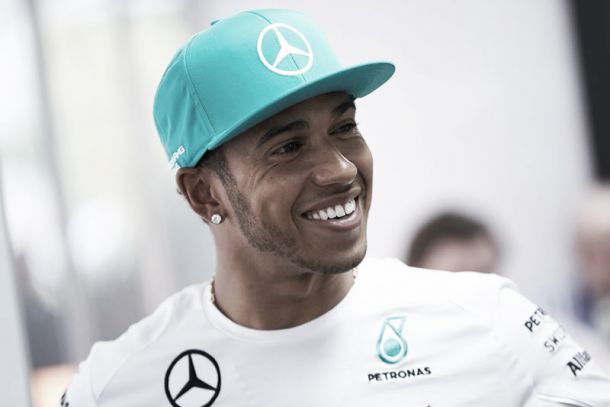Lewis Hamilton: "Hacía mucho tiempo que no tenía un viernes tan bueno"