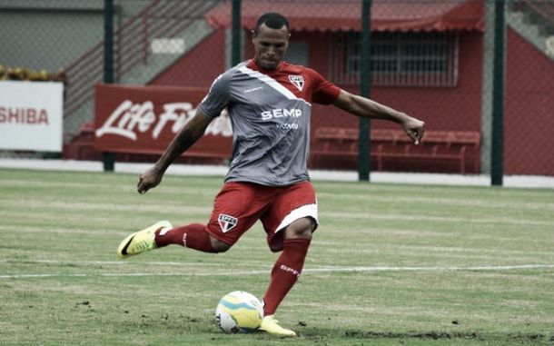 Em dia de decisão, São Paulo aposta em boa fase de Luis Fabiano para bater o Penapolense