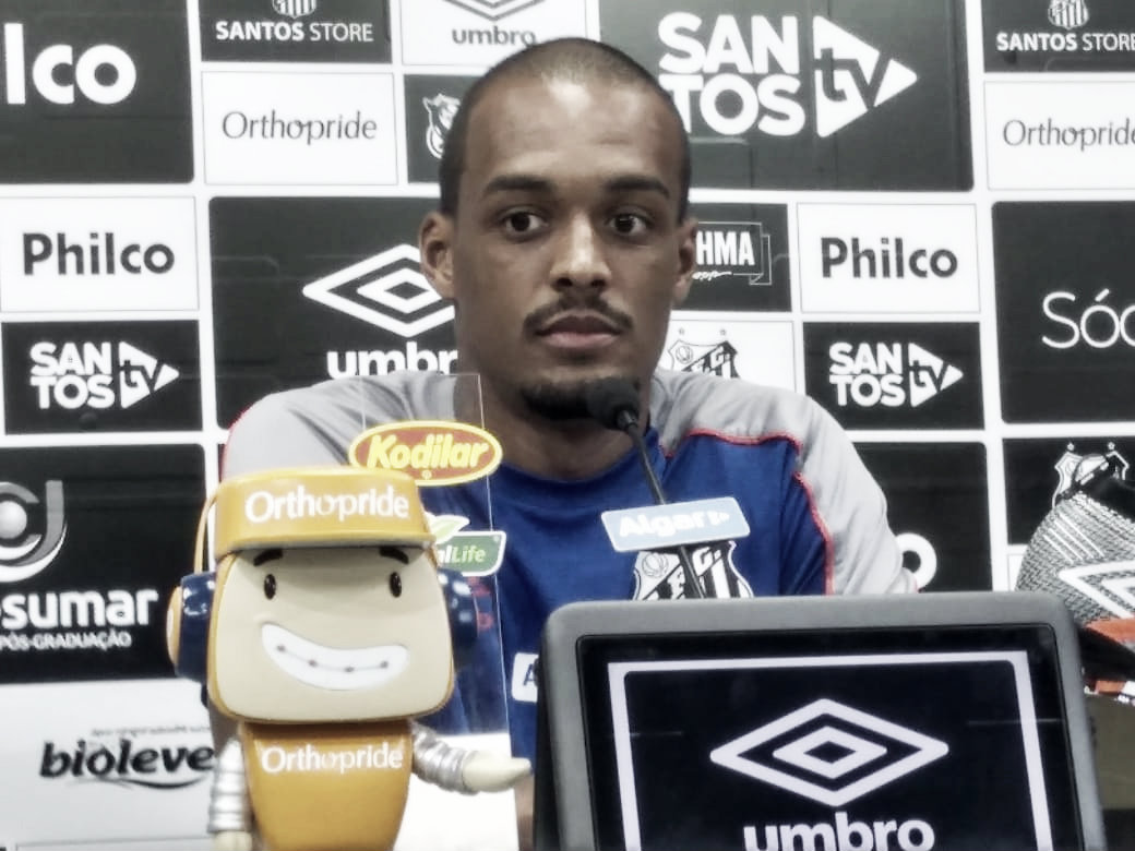 Luiz Felipe
exalta disputa na zaga do Santos no início da temporada: “Qualquer
um pode ser titular”