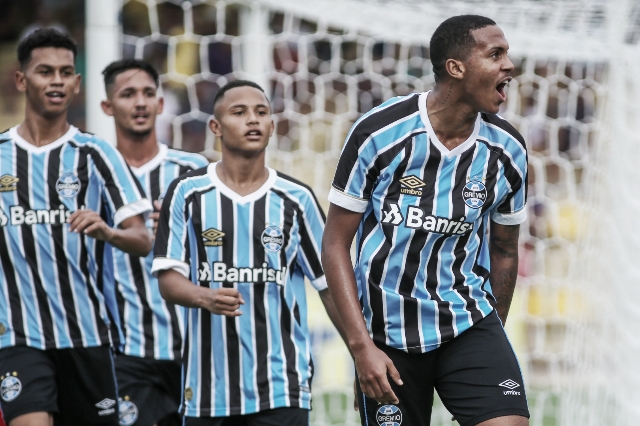 Grêmio vence Audax/SP e avança para a próxima fase da Copinha Grêmio vence Audax/SP e avança para a próxima fase da Copinha