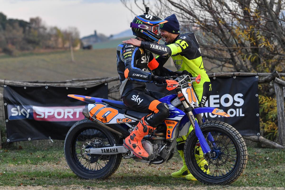 Valentino Rossi y Luca Marini se someten al test de hermanos Valentino Rossi y Luca Marini se someten al test de hermanos