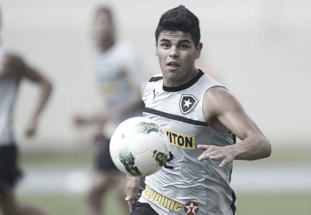 Por empréstimo, Lima é o novo reforço do Goiás Por empréstimo, Lima é o novo reforço do Goiás