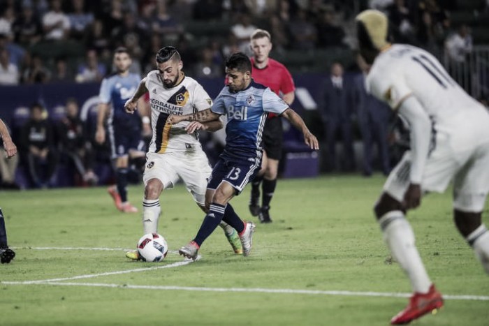 Los Angeles Galaxy and Vancouver Whitecaps play to a 0-0 stalemate