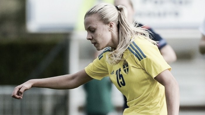 Lotta Ökvist joins the Boston Breakers