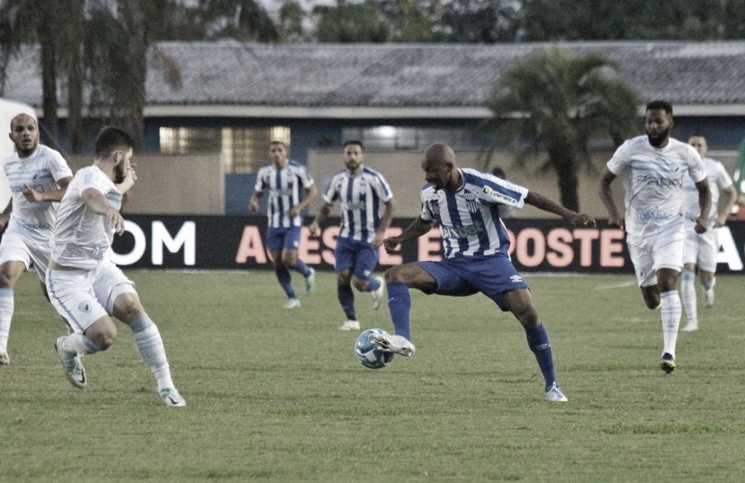 ABC busca empate com o Avaí, mas stá rebaixado na Série B