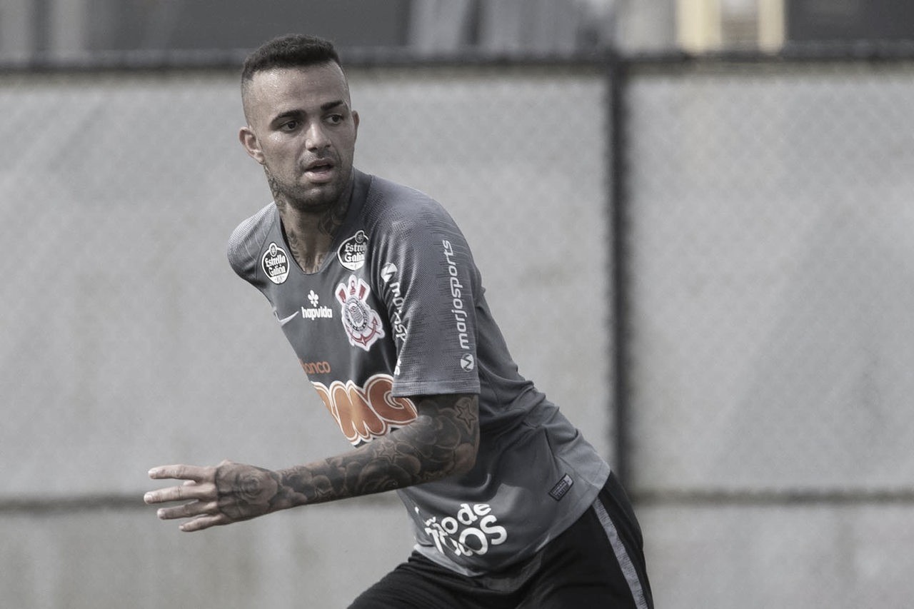No retorno de Luan a Porto Alegre, Grêmio e Corinthians se enfrentam pelo Brasileirão