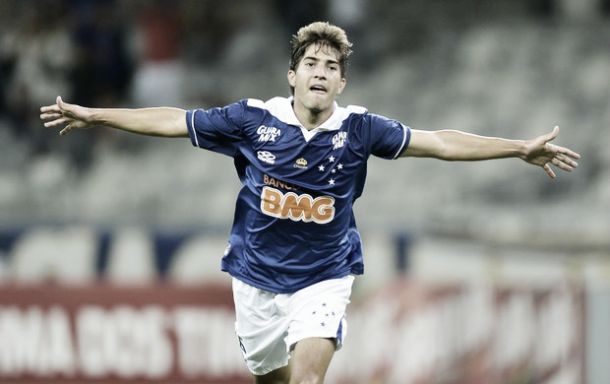 Lucas Silva edges towards Madrid move