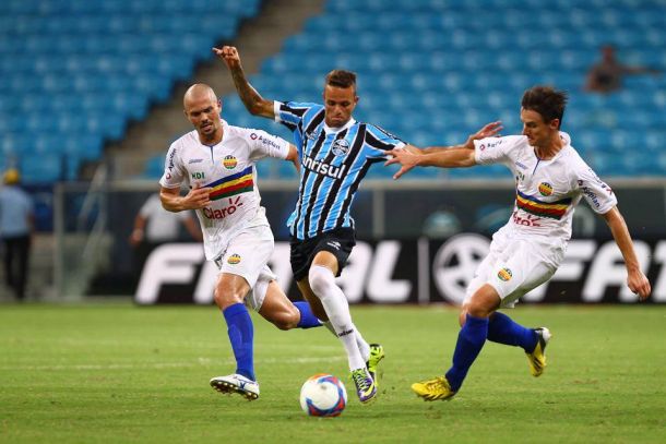 Os garotos Luan e Jean Deretti fazem a diferença na partida desta quarta (05) Os garotos Luan e Jean Deretti fazem a diferença na partida desta quarta (05)